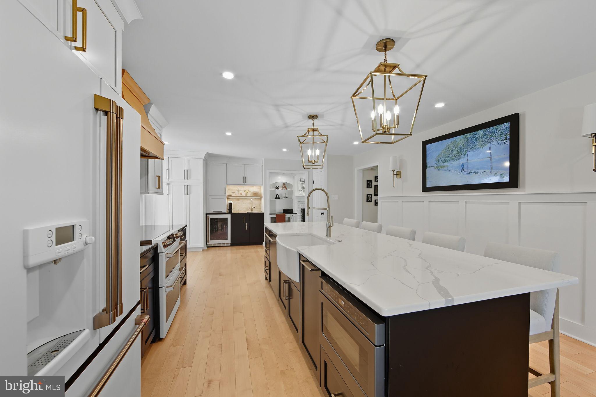 BOW TREE - Residential