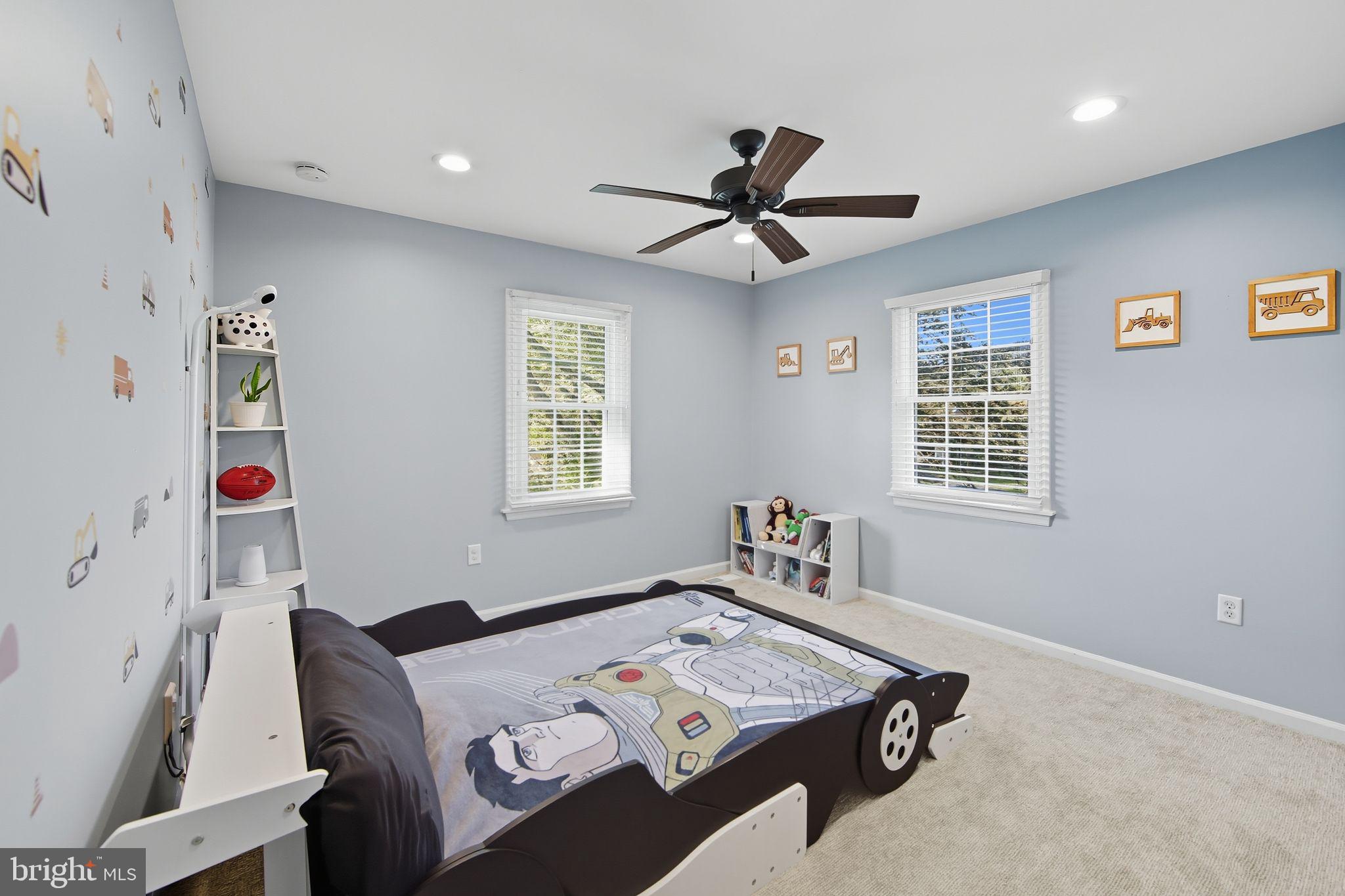 BOW TREE - Residential