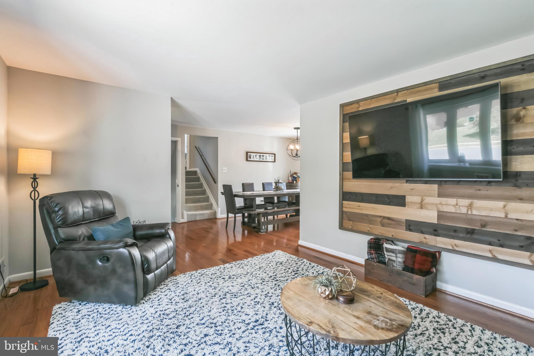 ROLLING VALLEY - Residential