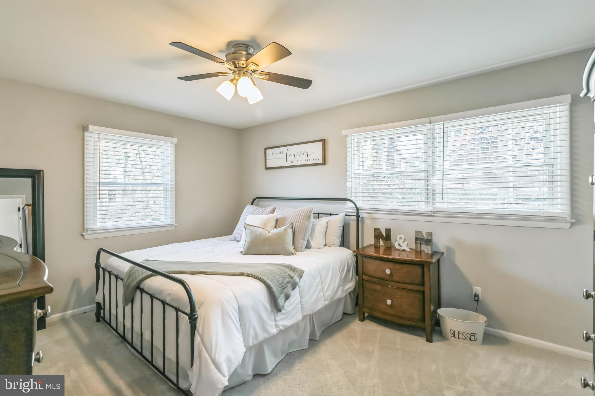 ROLLING VALLEY - Residential