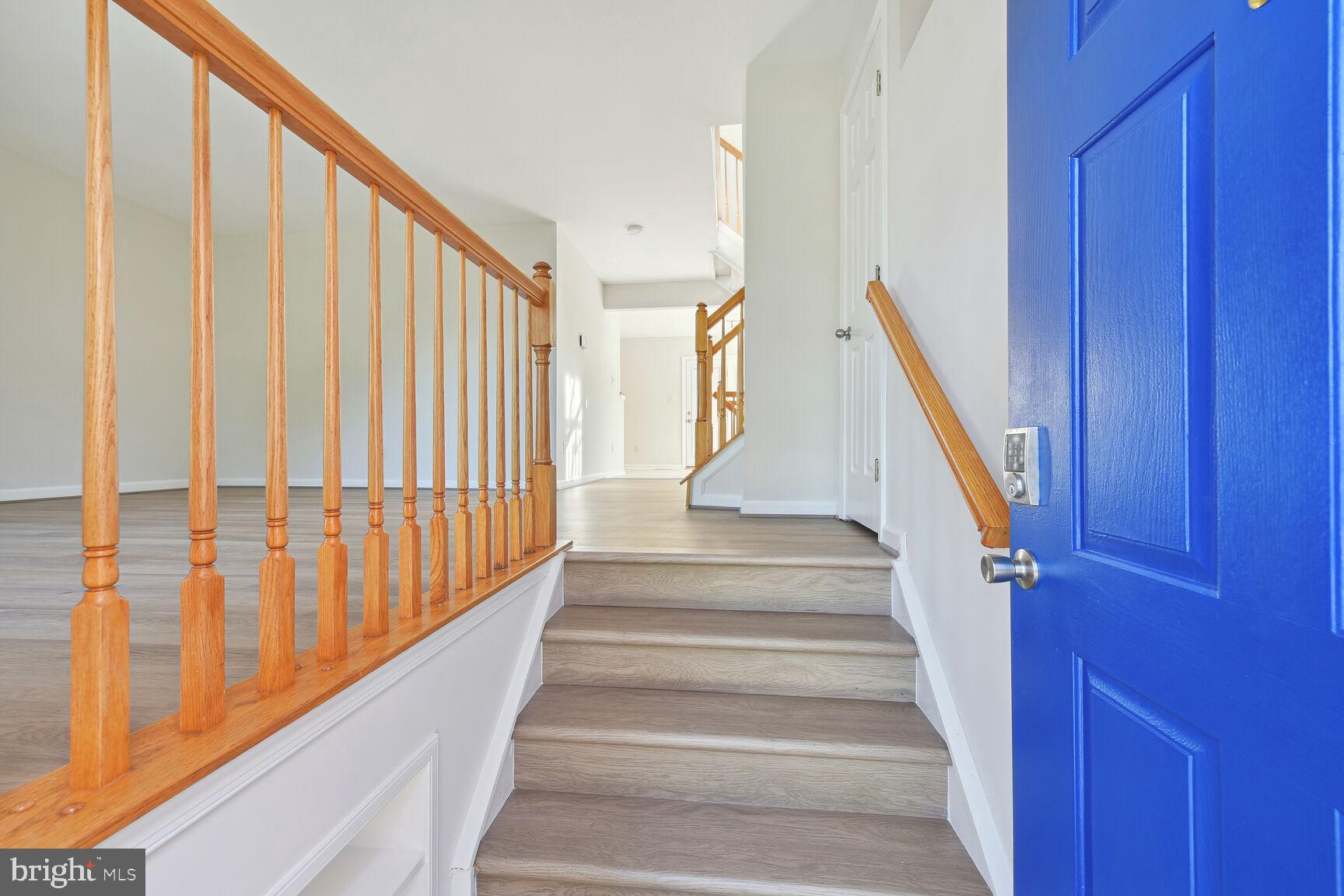 POTOMAC LAKES - Residential