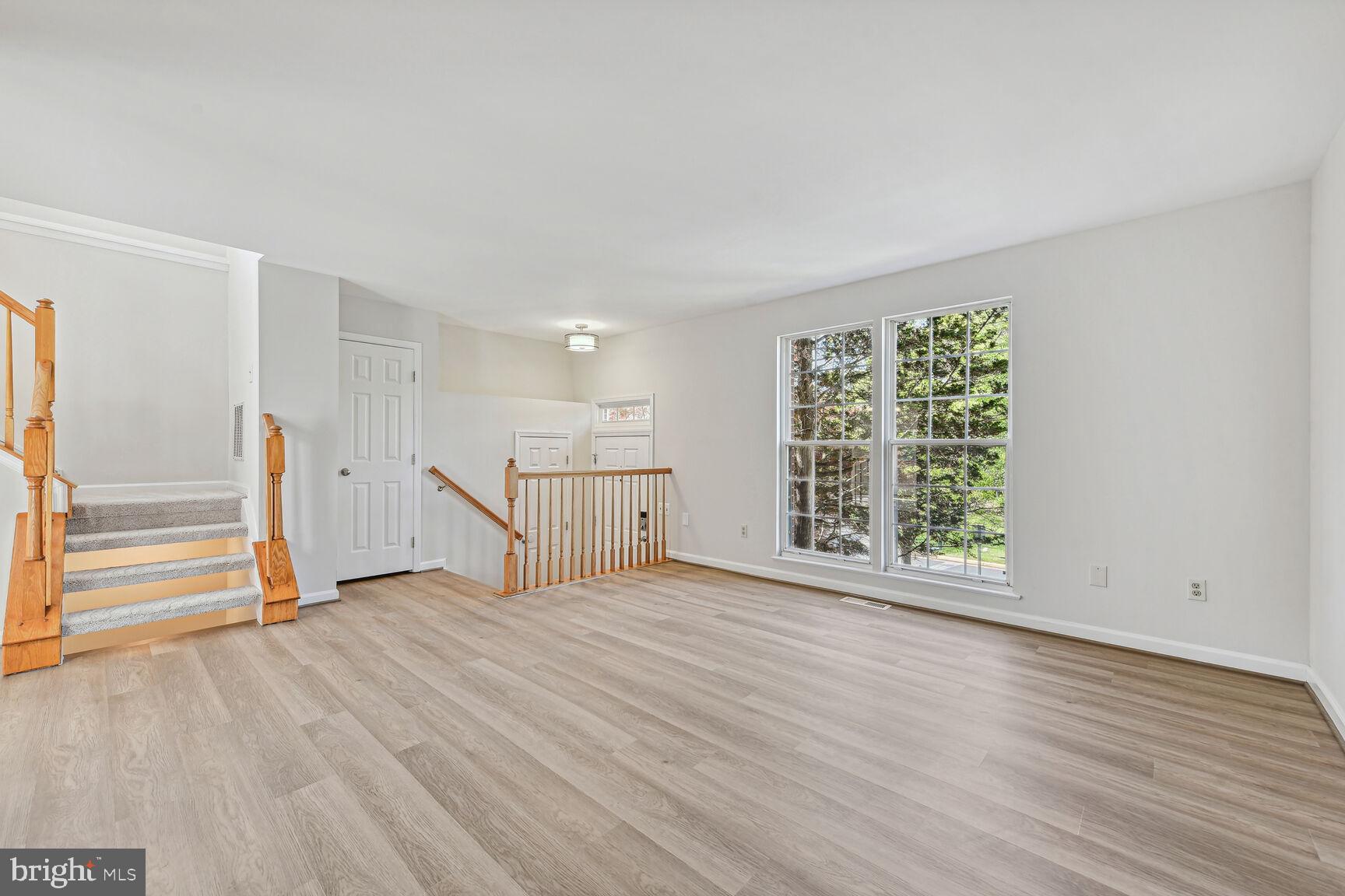 POTOMAC LAKES - Residential