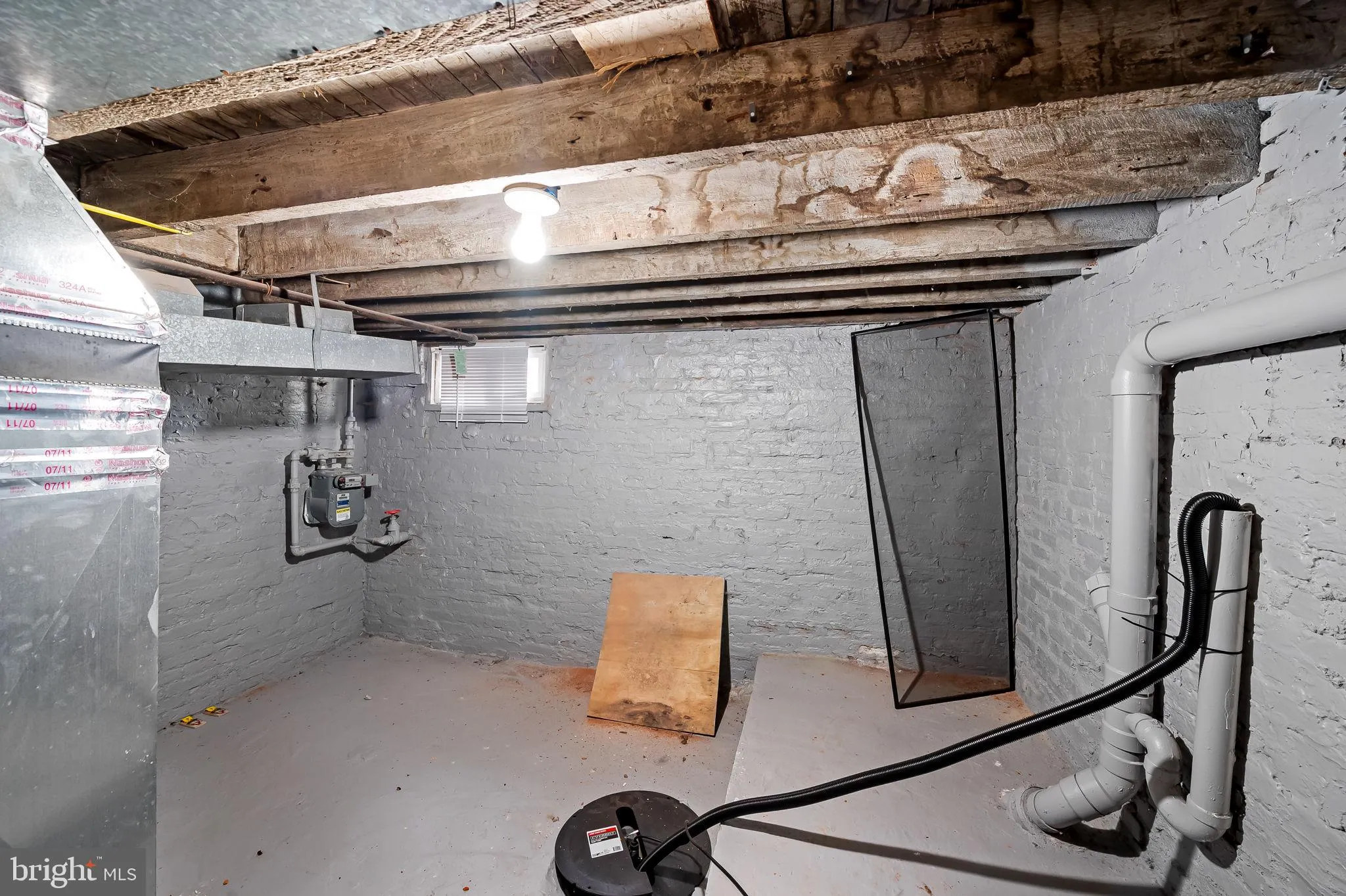 Baltimore, Maryland 21205, United States, 3 Bedrooms Bedrooms, ,1 BathroomBathrooms,Residential,Active,186017