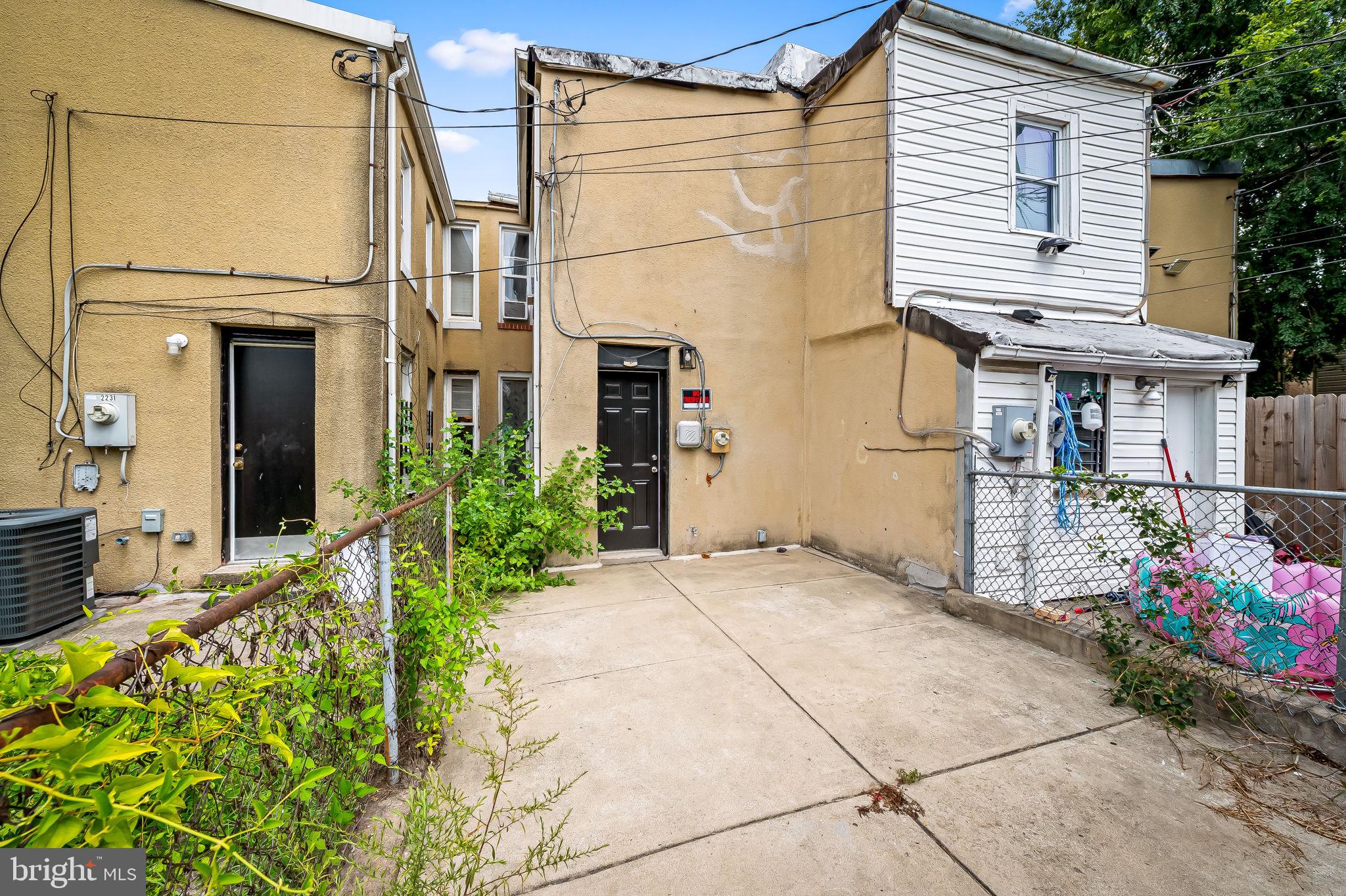 MADISON EASTEND - Residential