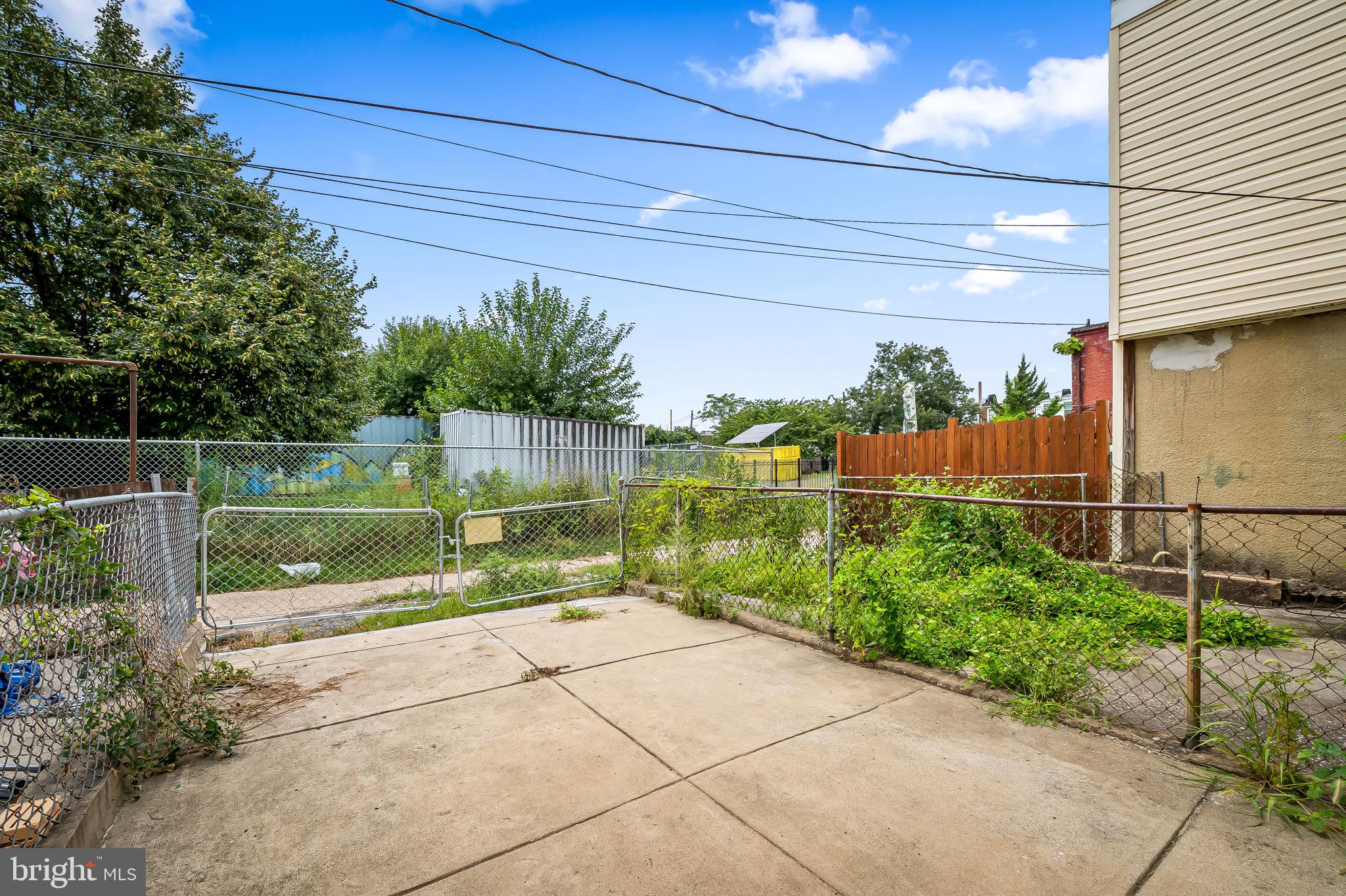 MADISON EASTEND - Residential