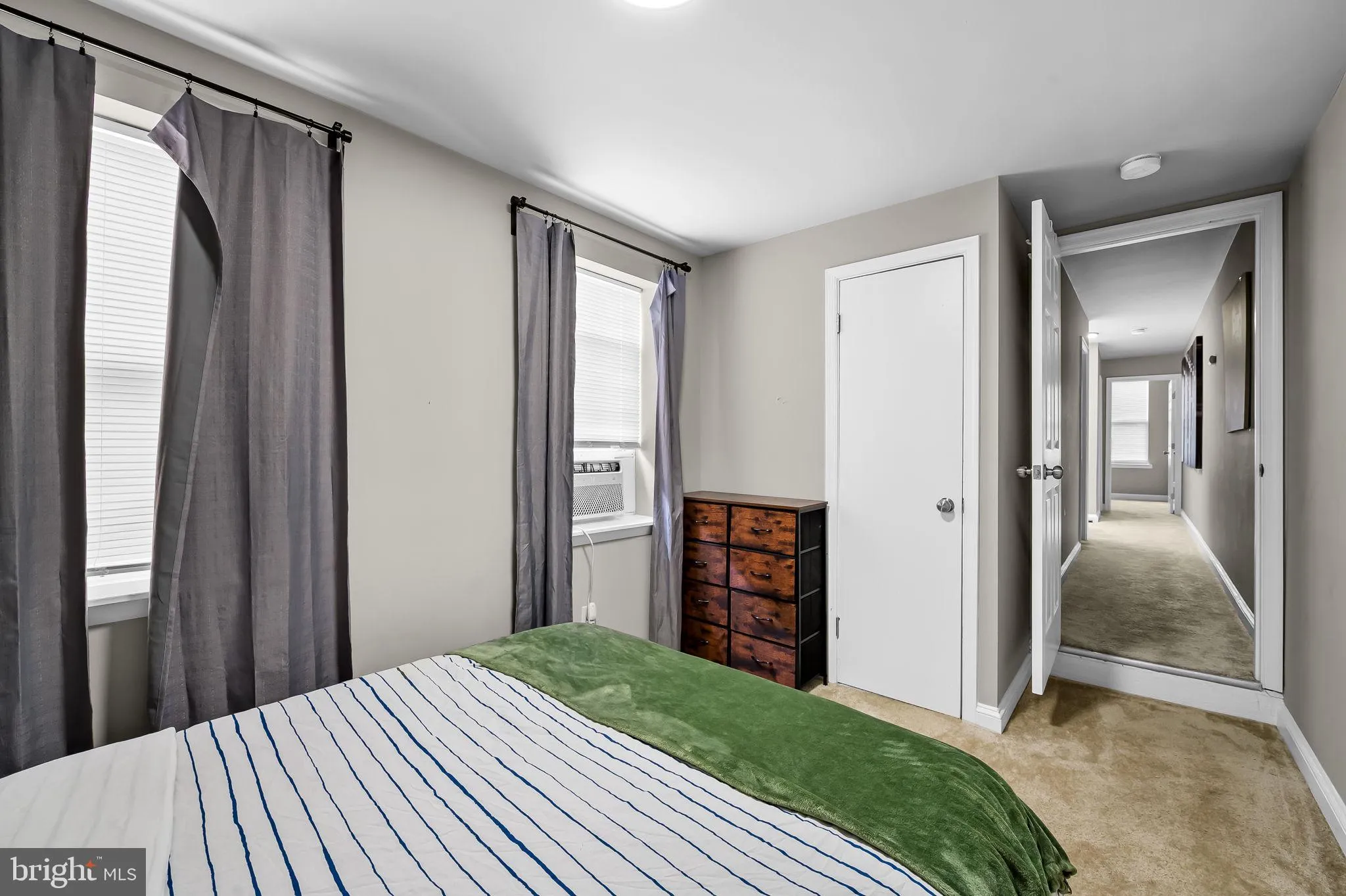 Baltimore, Maryland 21205, United States, 3 Bedrooms Bedrooms, ,1 BathroomBathrooms,Residential,Active,186017