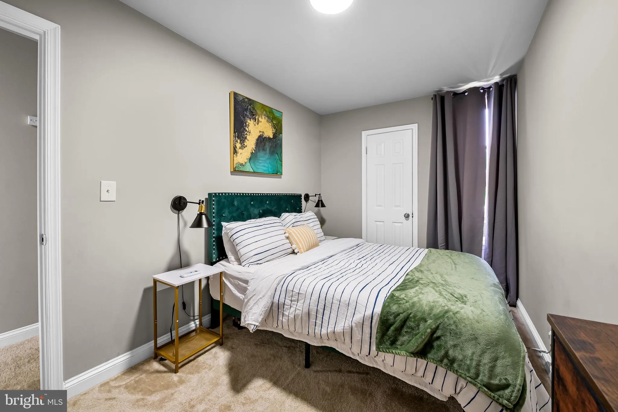 Baltimore, Maryland 21205, United States, 3 Bedrooms Bedrooms, ,1 BathroomBathrooms,Residential,Active,186017