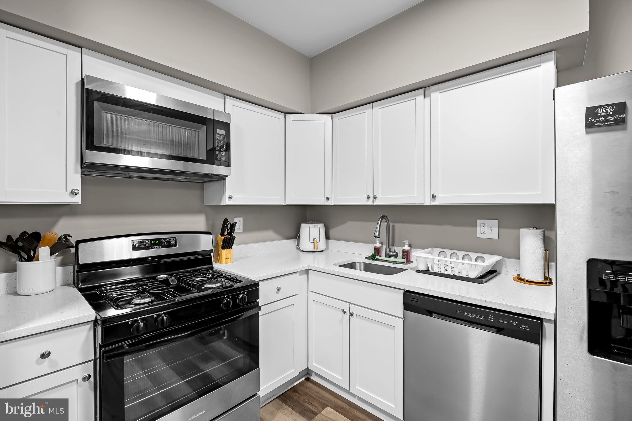 MADISON EASTEND - Residential