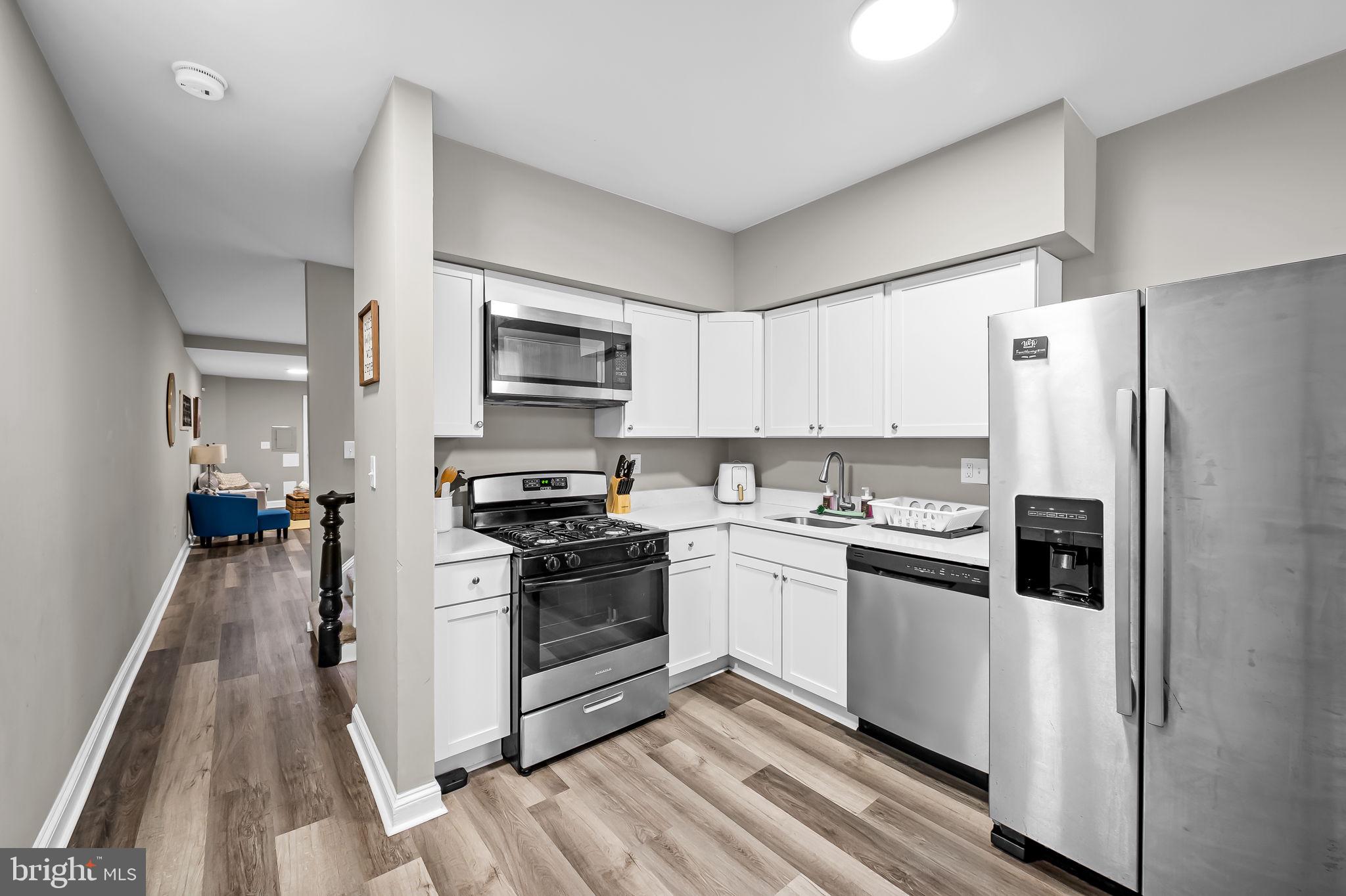 MADISON EASTEND - Residential