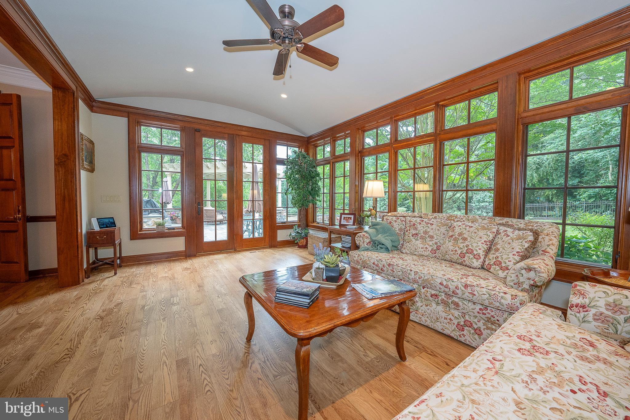 RAVENSCLIFF - Residential