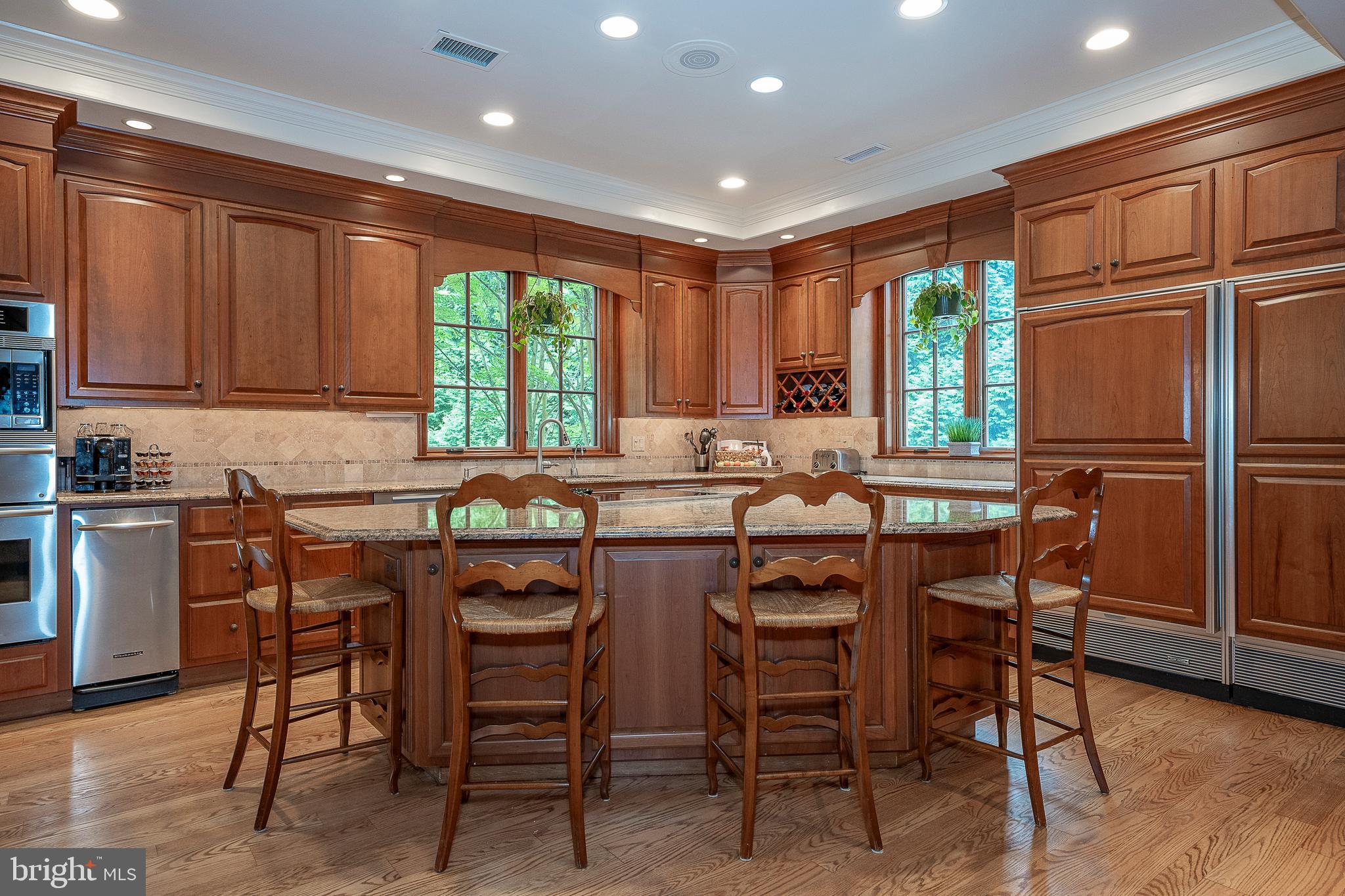 RAVENSCLIFF - Residential