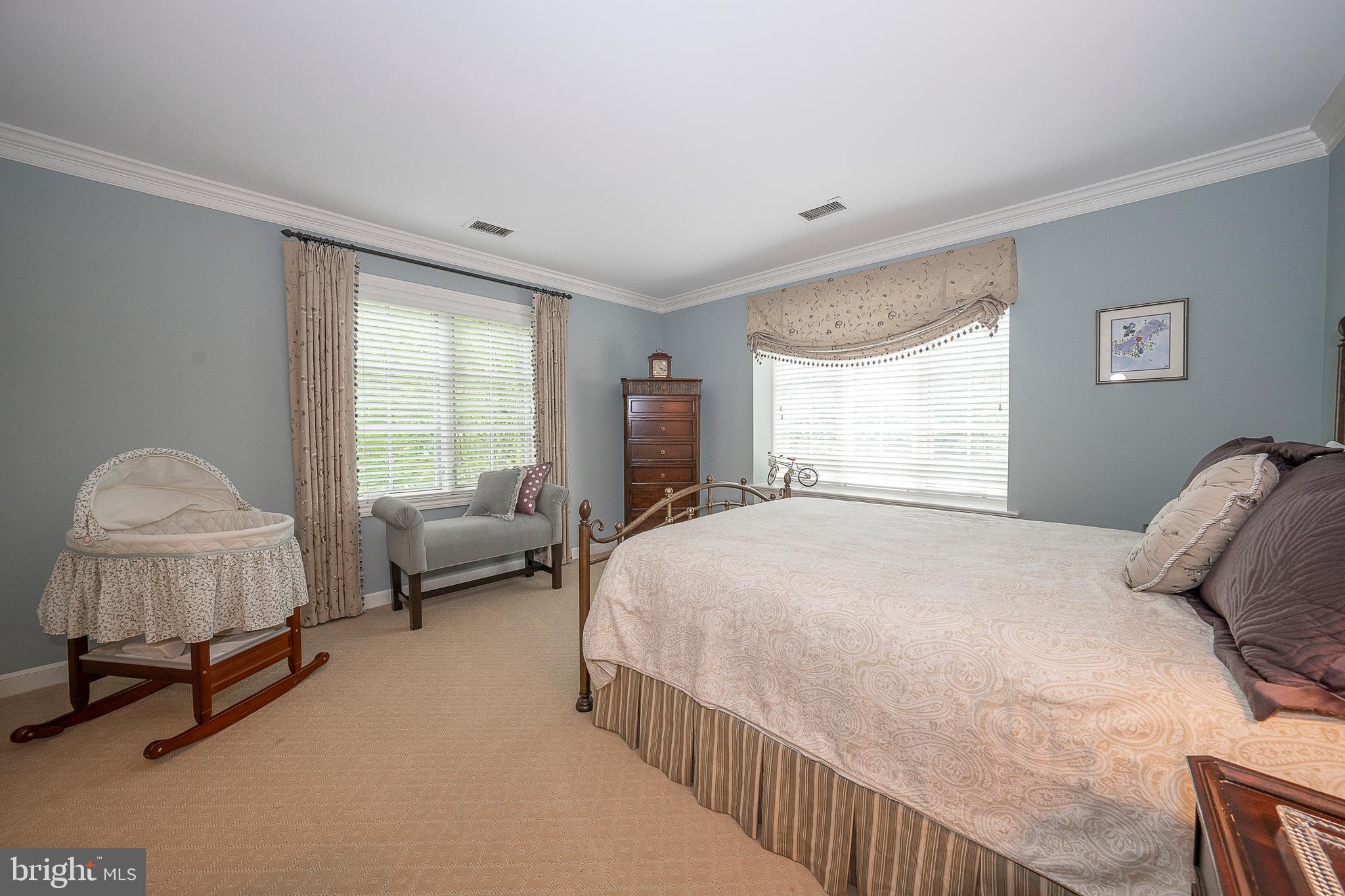 RAVENSCLIFF - Residential