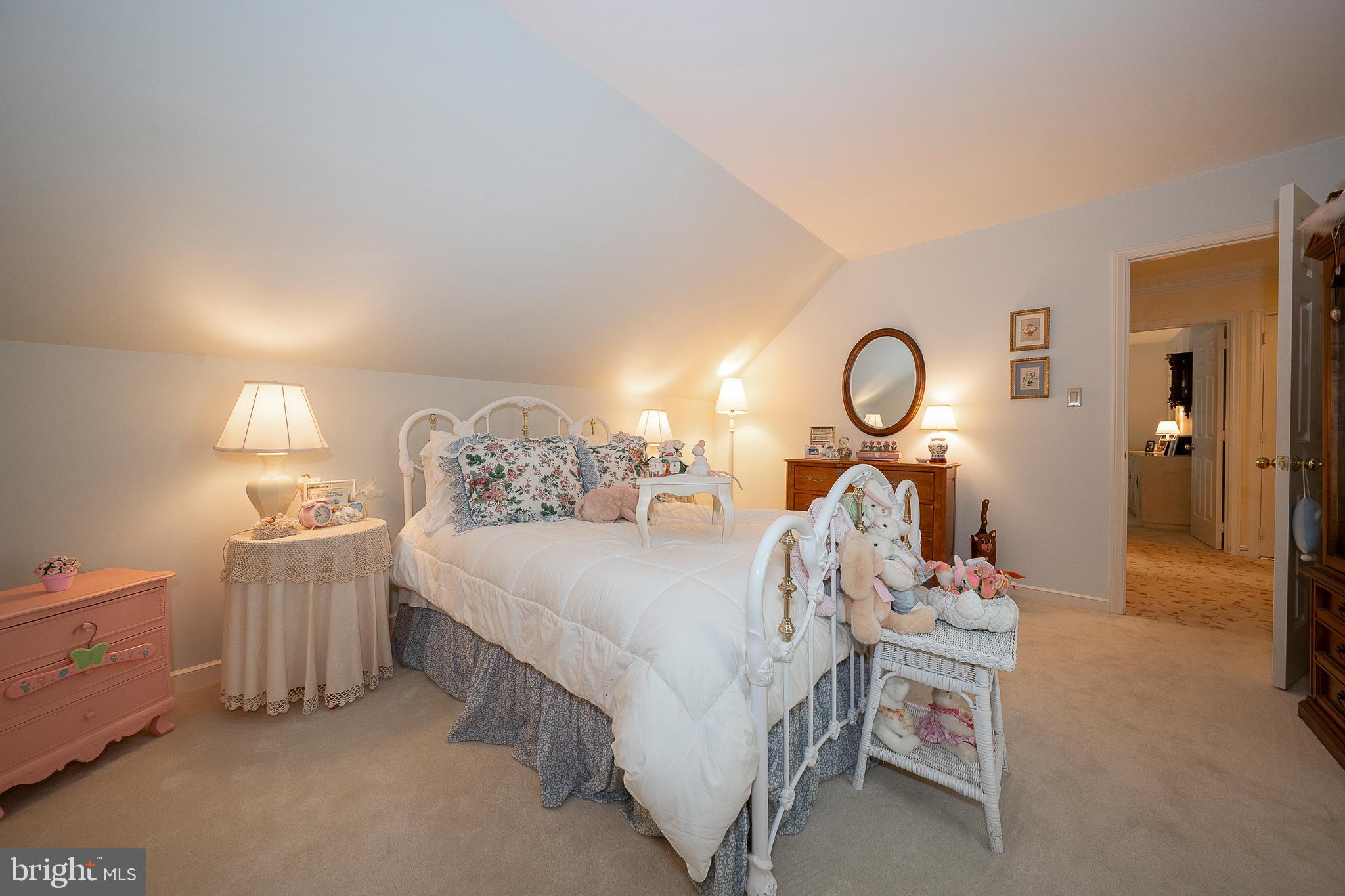 RAVENSCLIFF - Residential