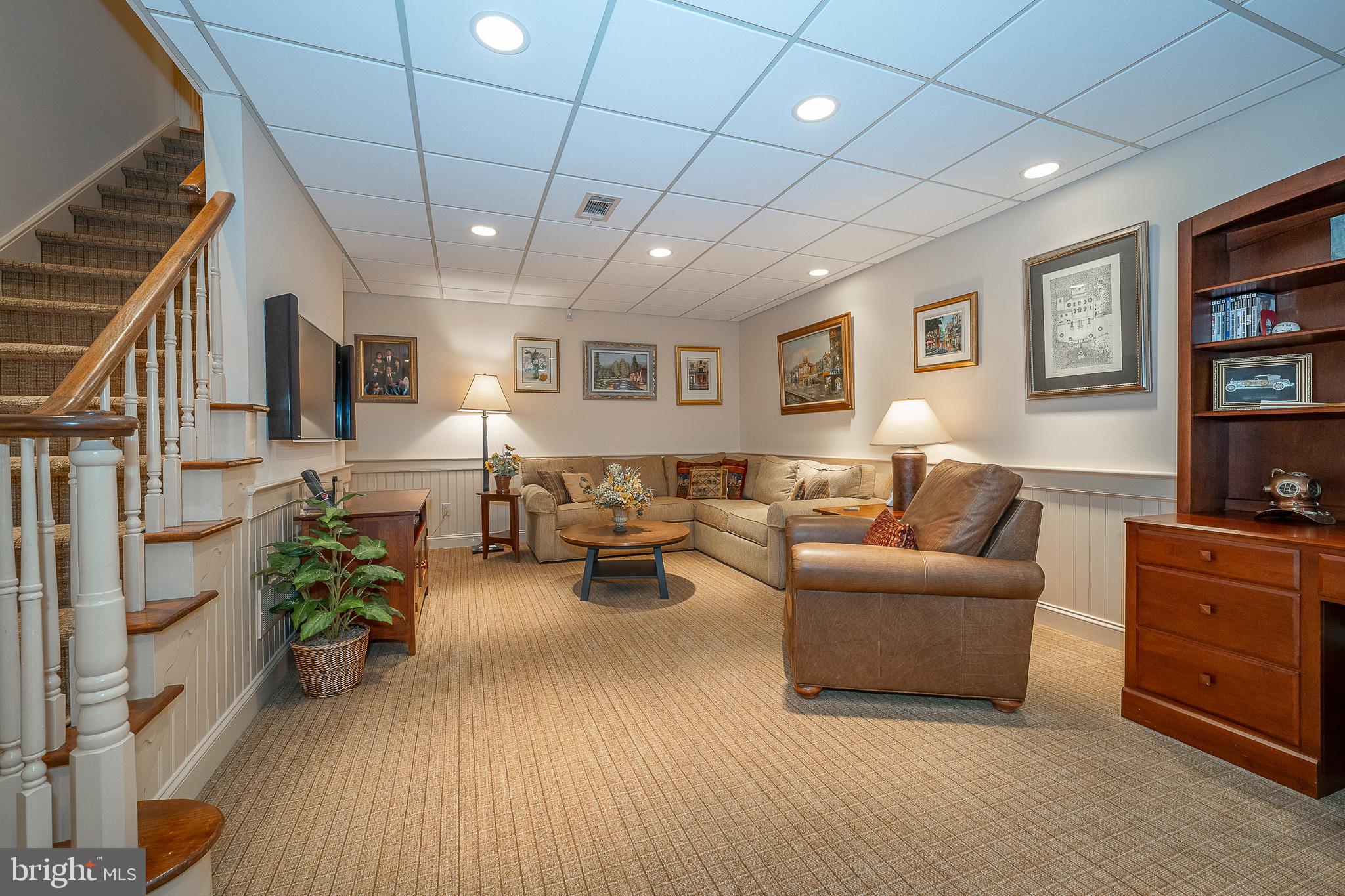 RAVENSCLIFF - Residential