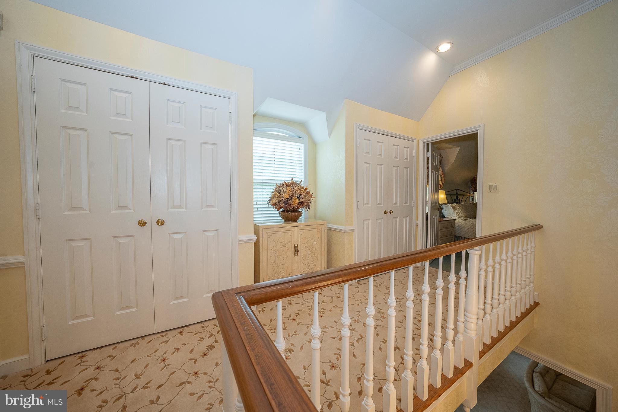 RAVENSCLIFF - Residential