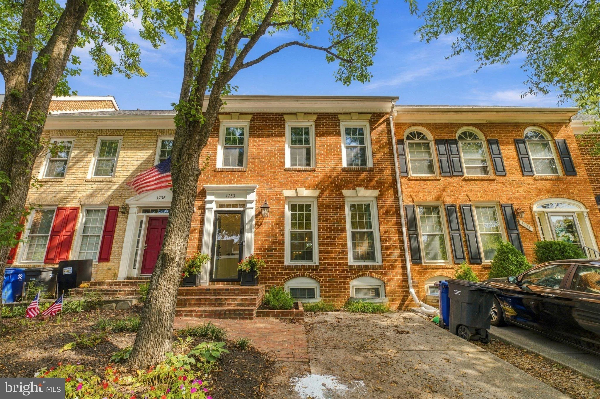 1733 Dogwood Drive
