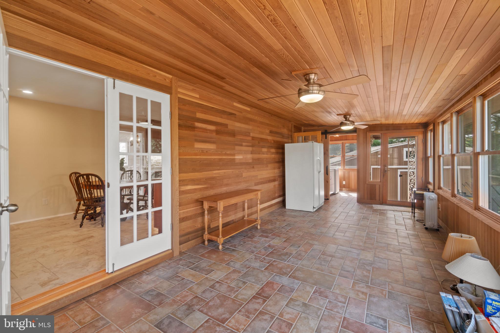 LINTHICUM - Residential