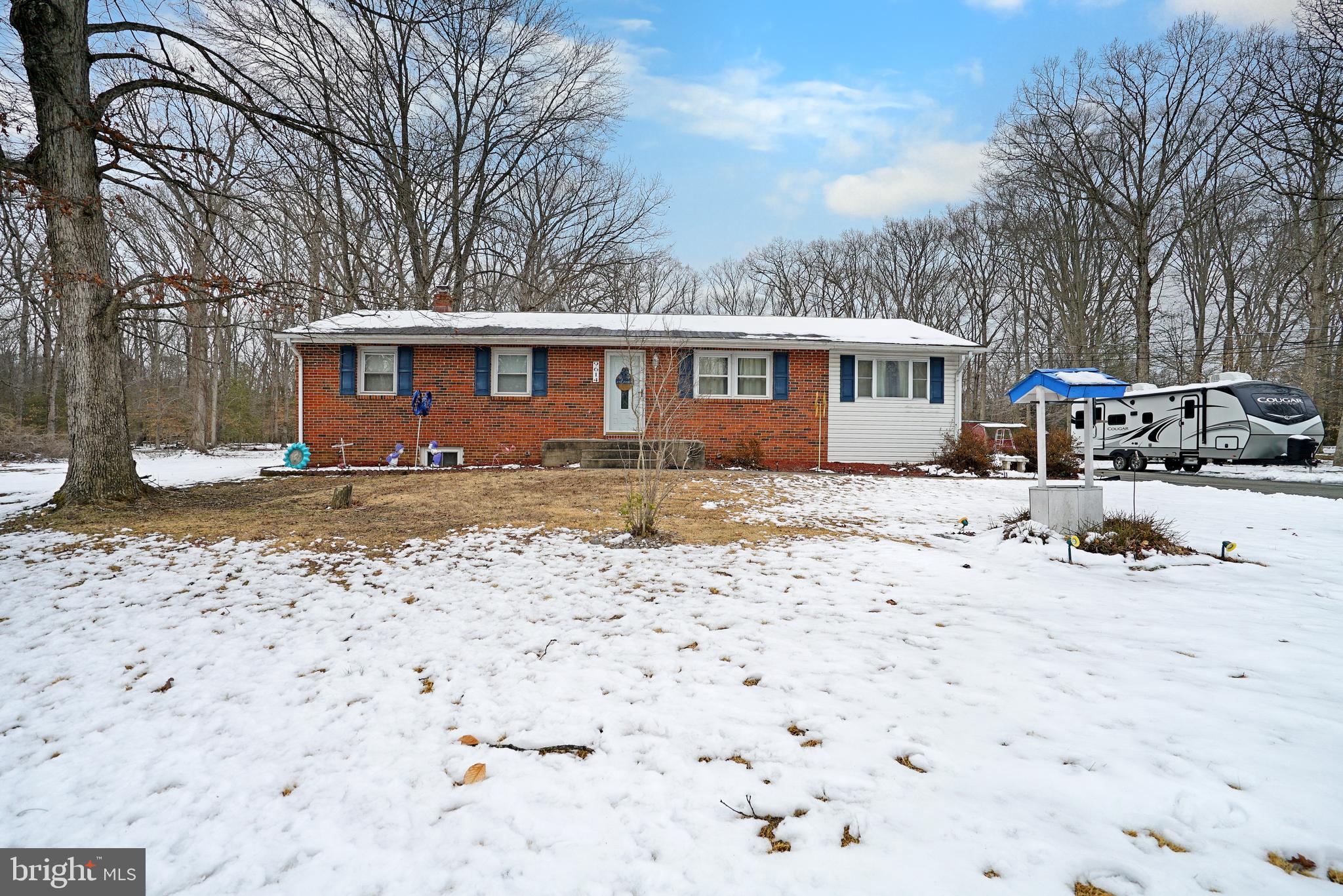 WARRLINDA VILLAGE - Residential