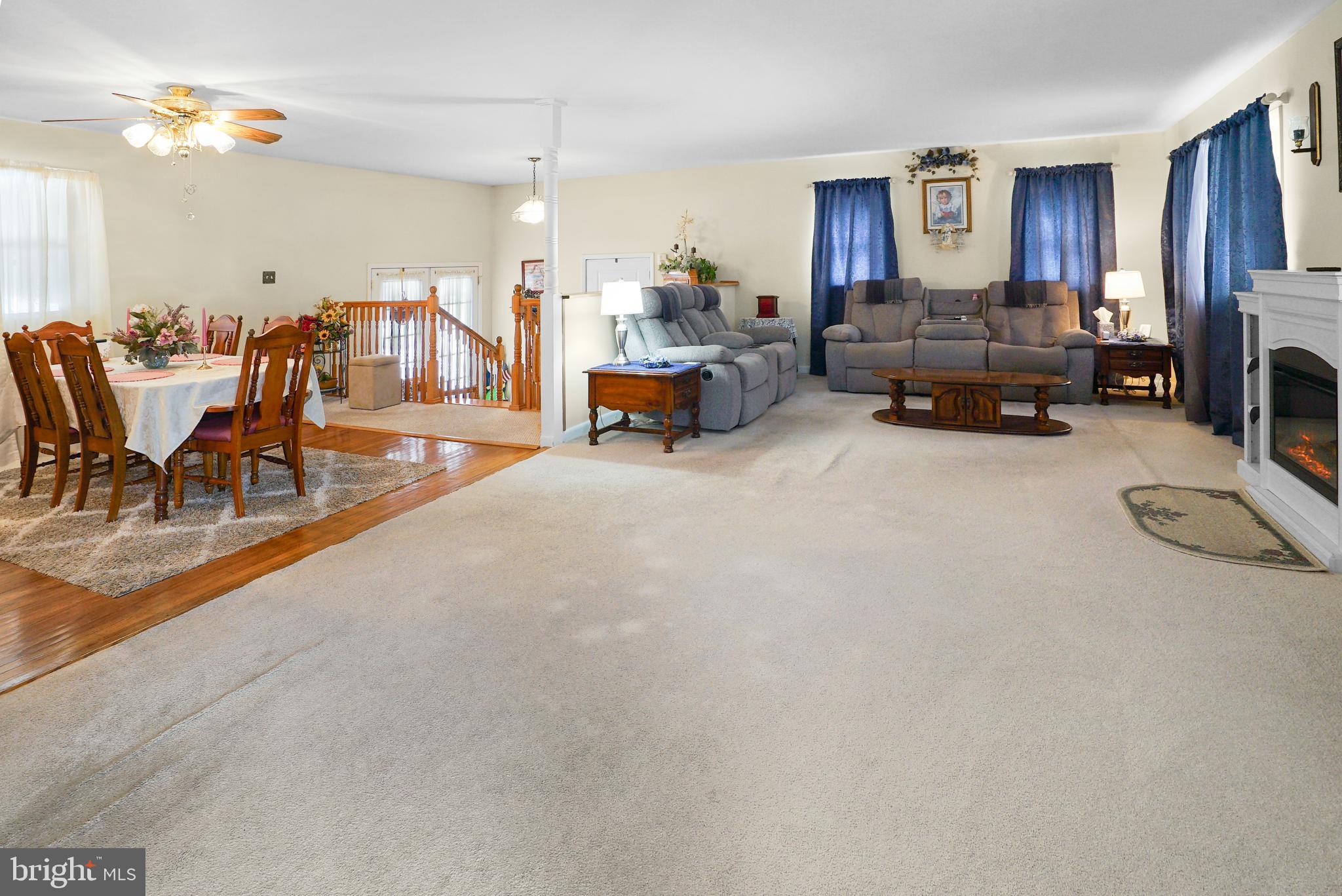 WARRLINDA VILLAGE - Residential