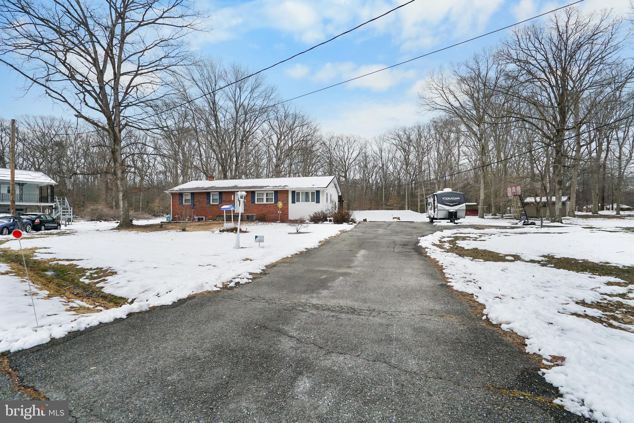 WARRLINDA VILLAGE - Residential