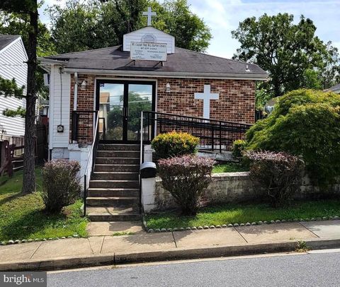 607 62ND AVENUE FAIRMOUNT HEIGHTS MD 20743