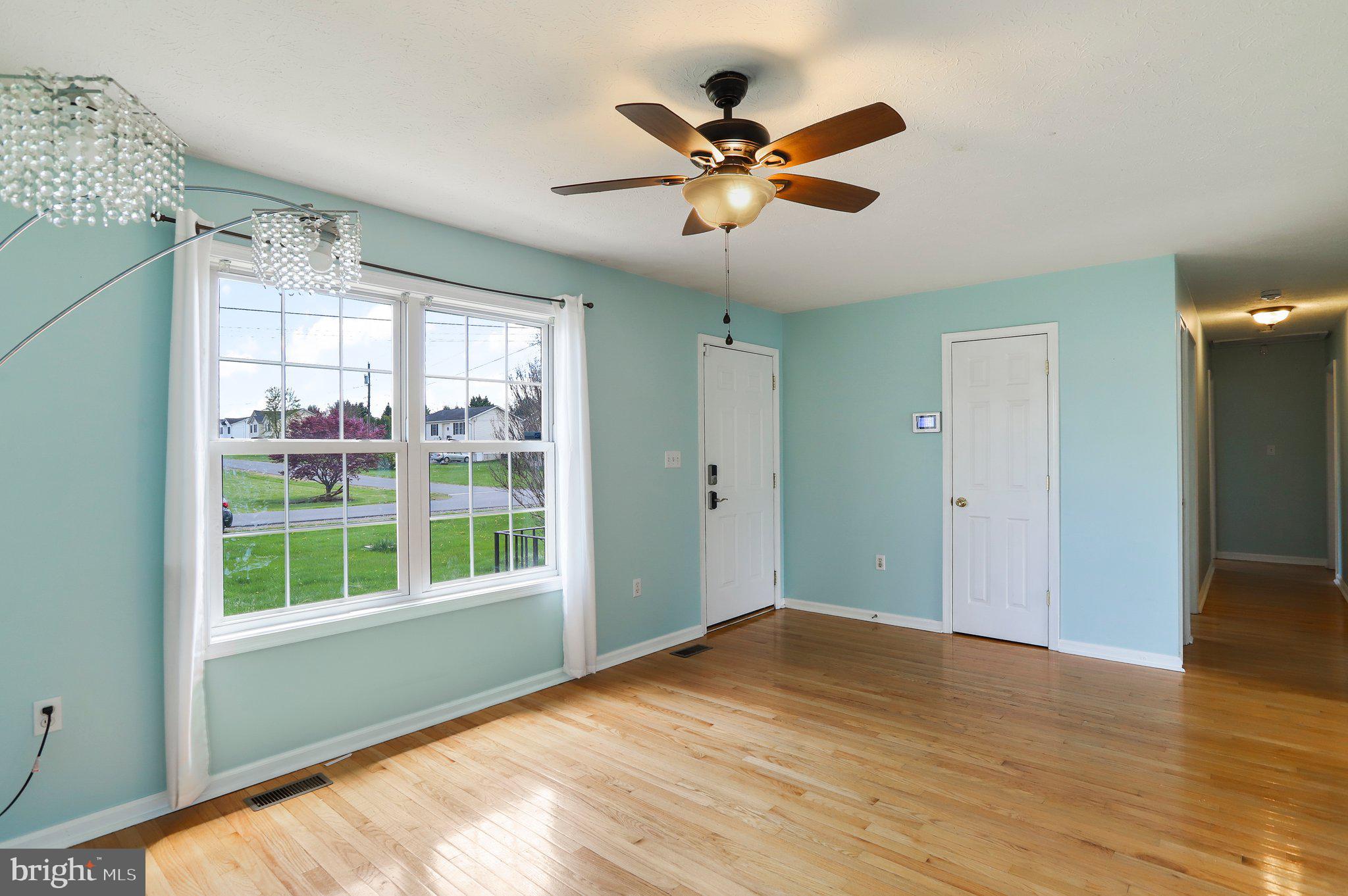 ELIZABETH STATION - Residential