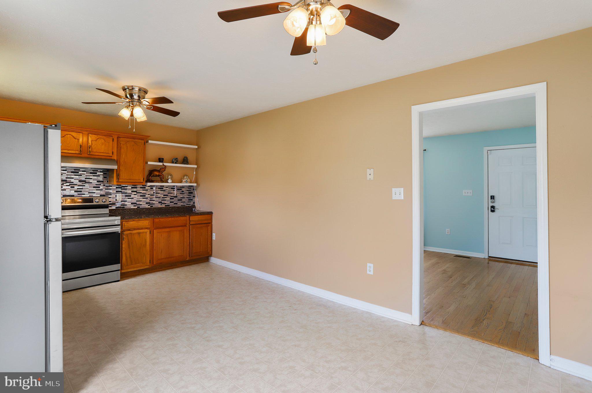 ELIZABETH STATION - Residential