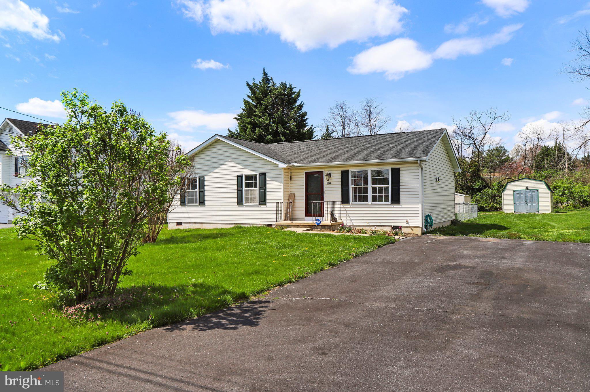 ELIZABETH STATION - Residential