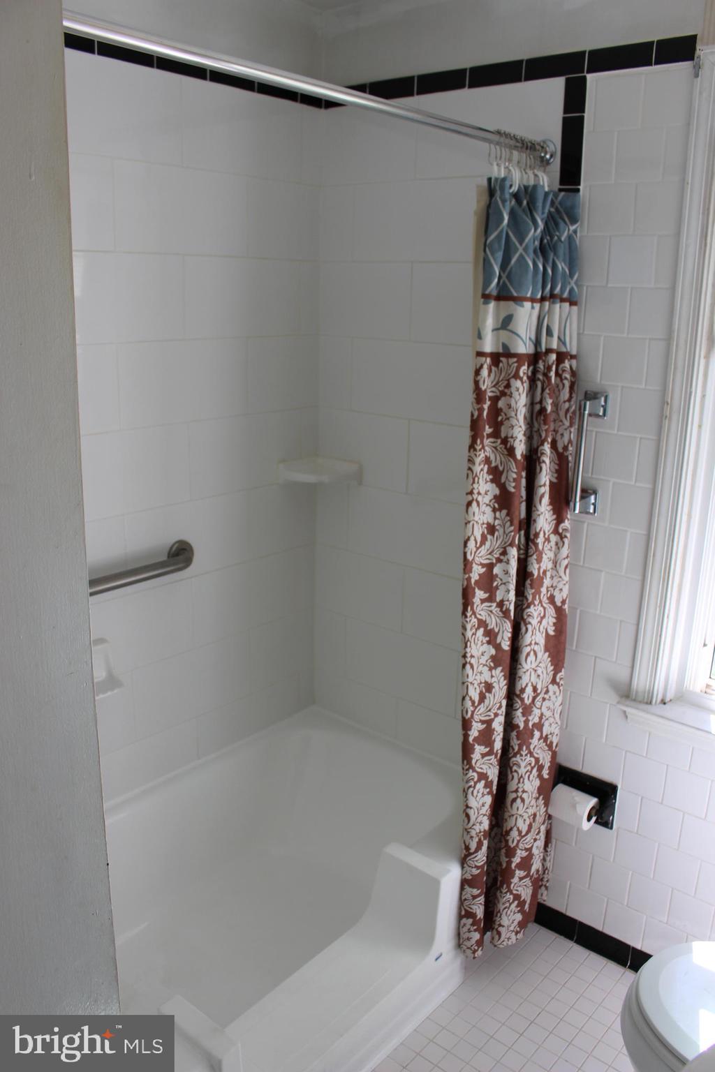 PARADISE - Residential