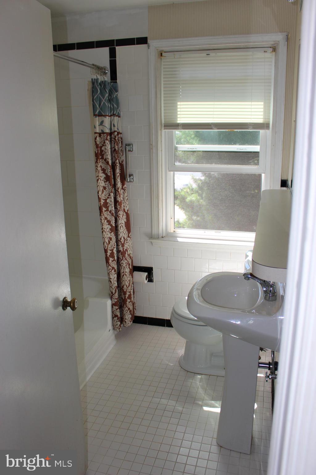 PARADISE - Residential