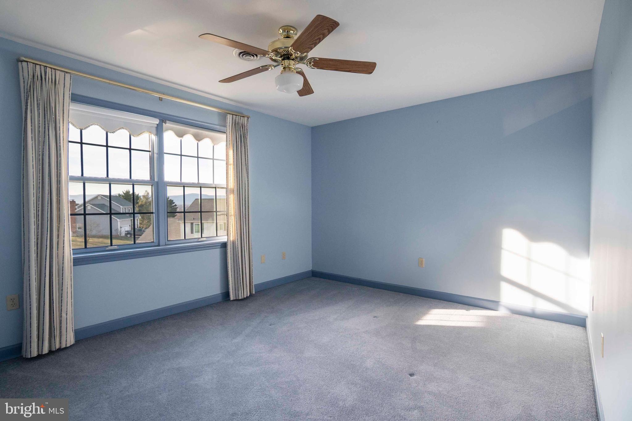 VAUGHT ESTATES - Residential