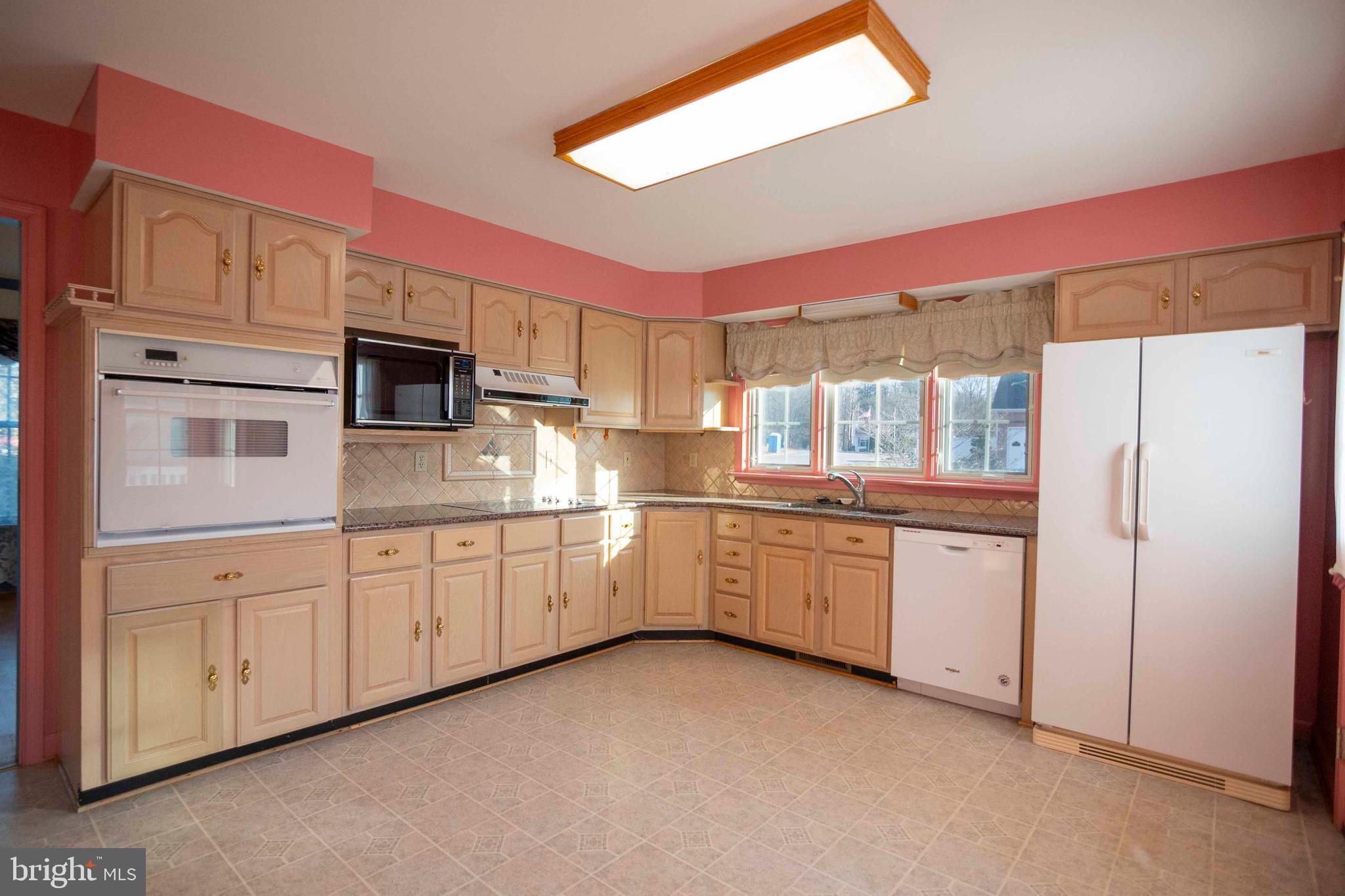 VAUGHT ESTATES - Residential