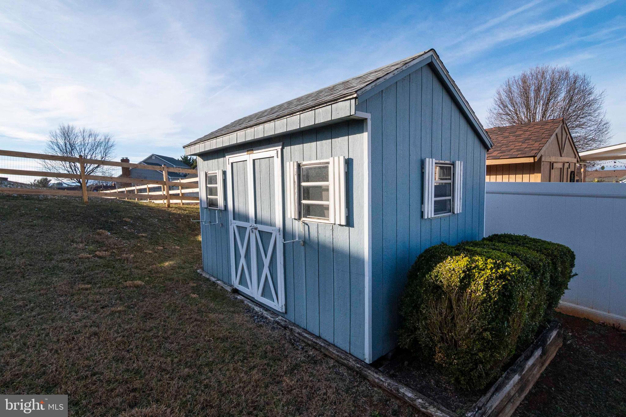 VAUGHT ESTATES - Residential