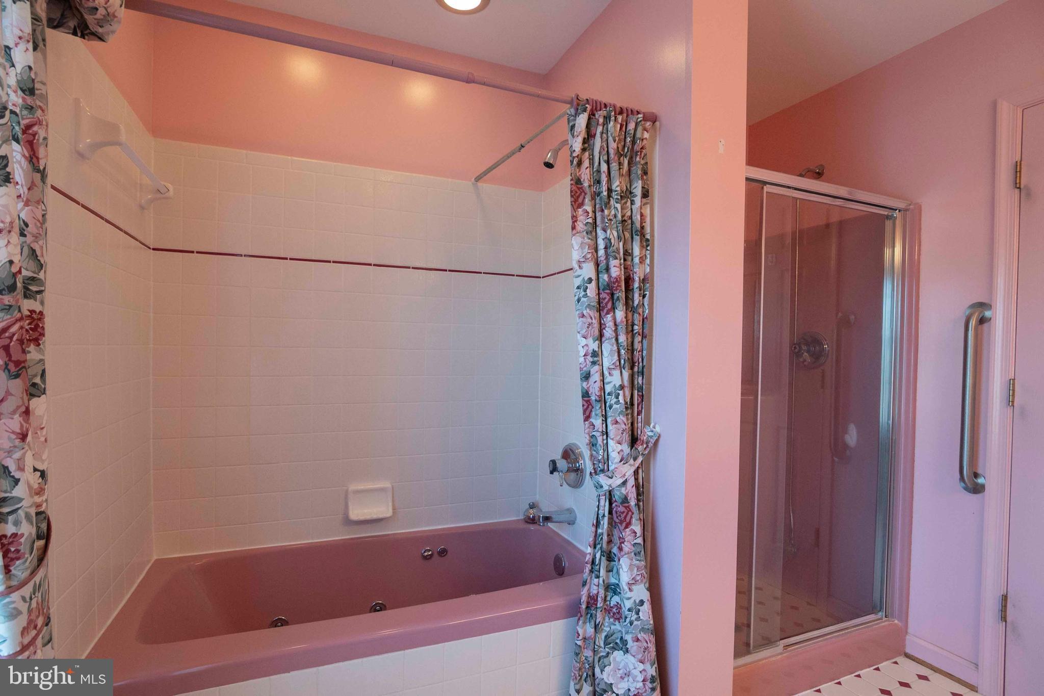 VAUGHT ESTATES - Residential