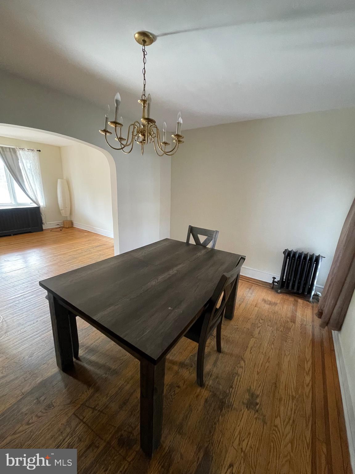 OXFORD CIRCLE - Residential