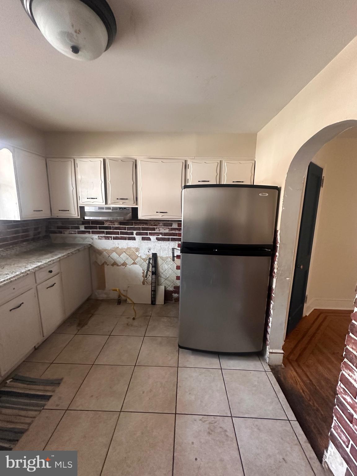 OXFORD CIRCLE - Residential