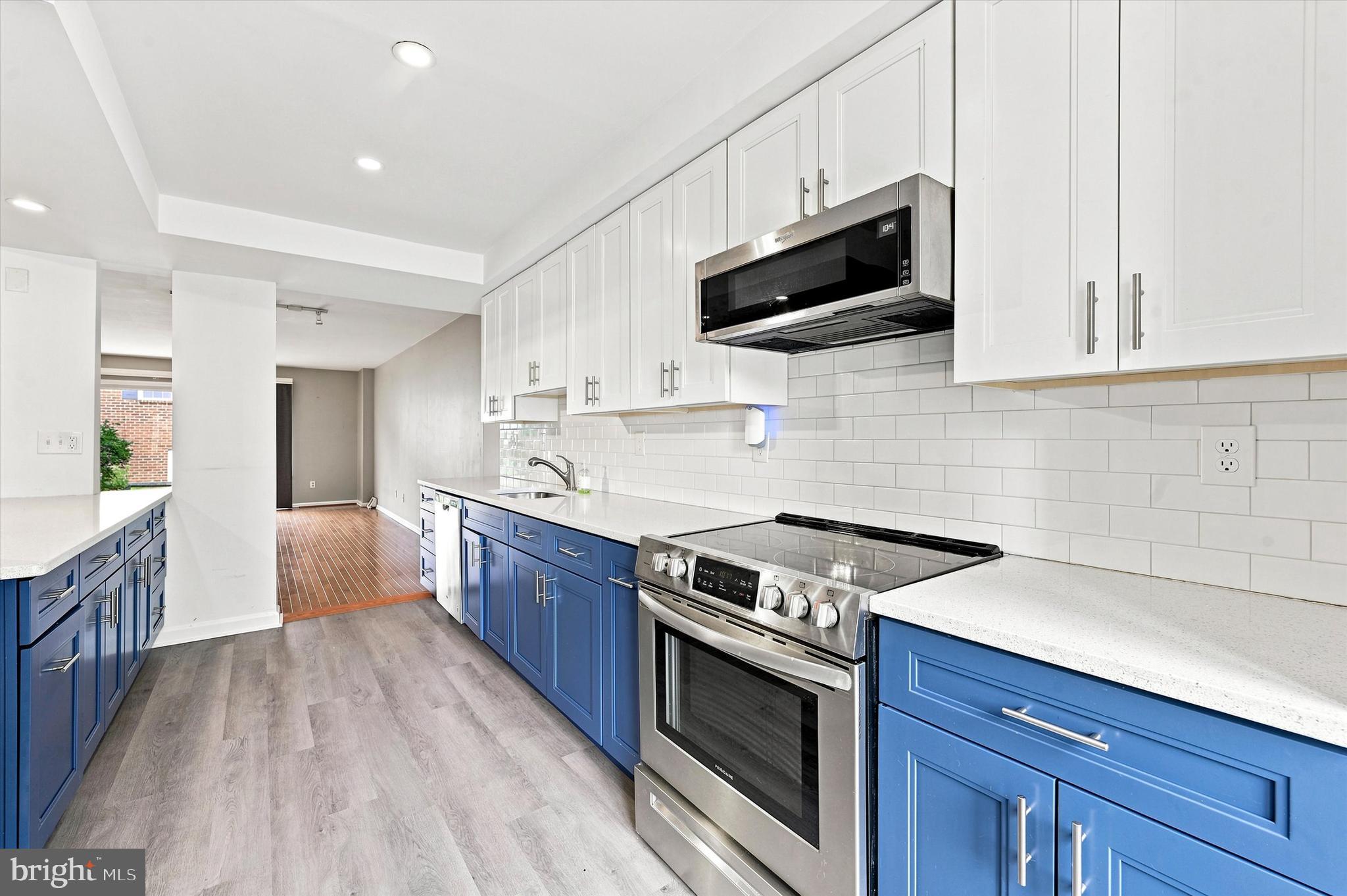 1104 PUTNAM BOULEVARD 147
