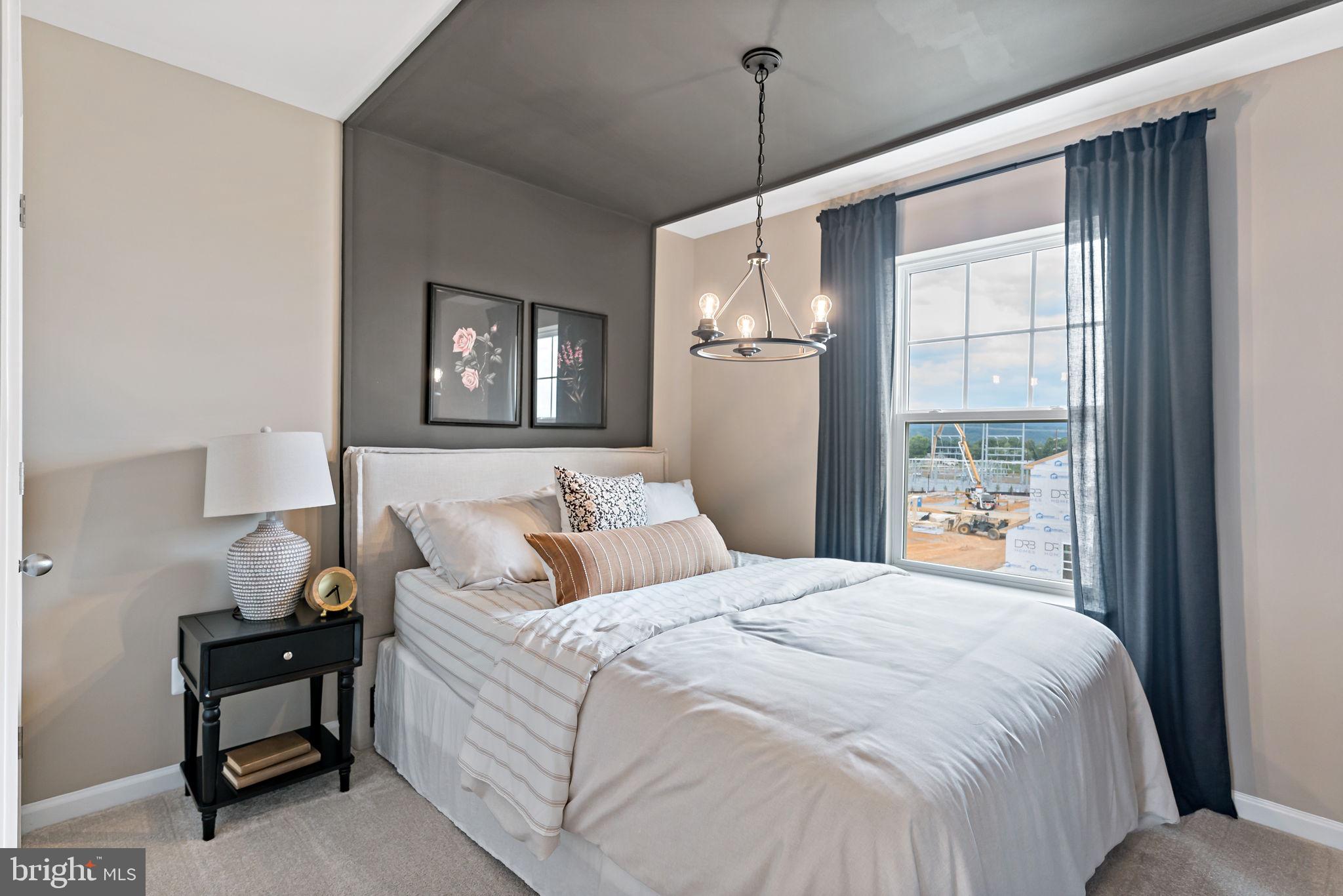 SOUTH BROOK - Residential