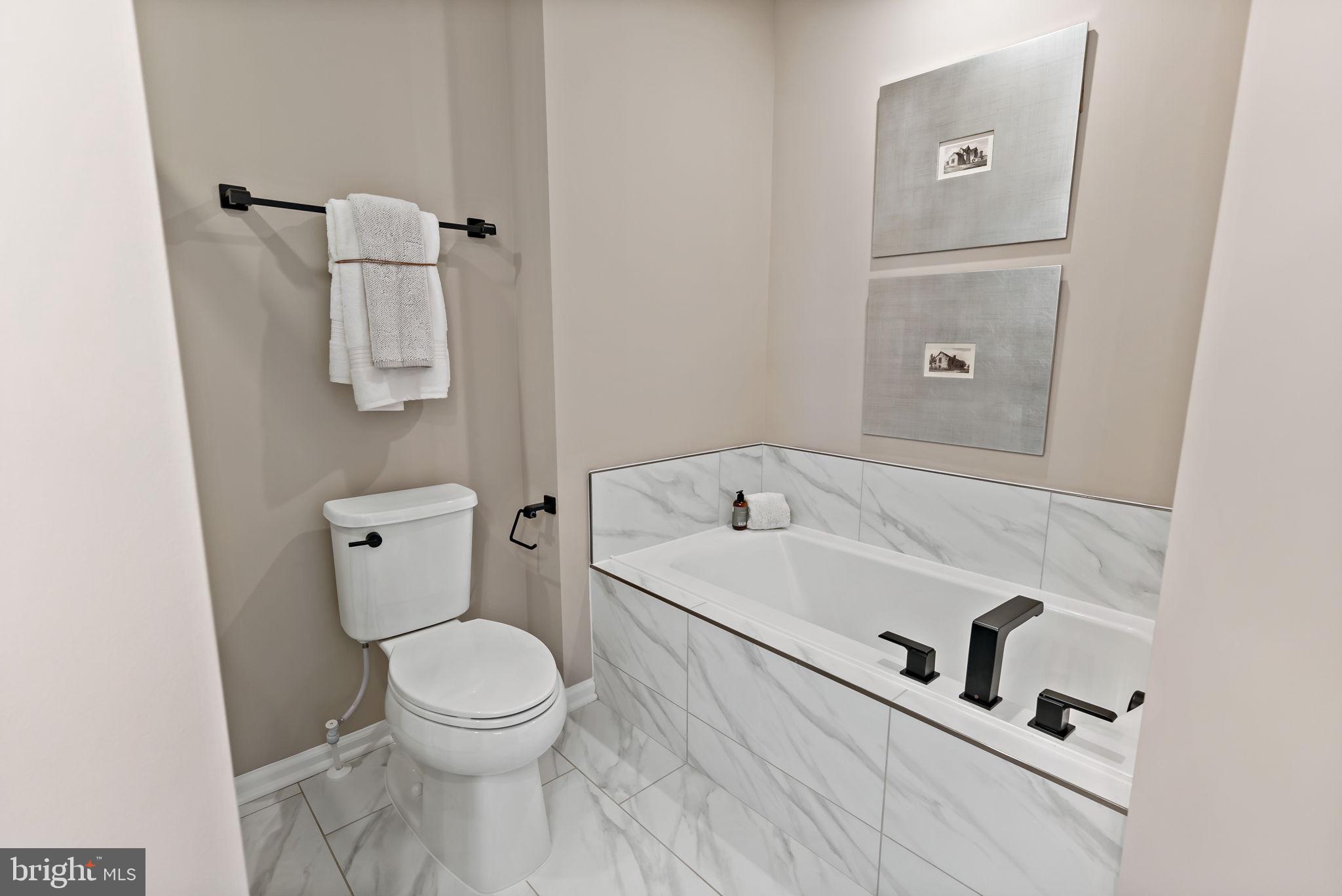 SOUTH BROOK - Residential