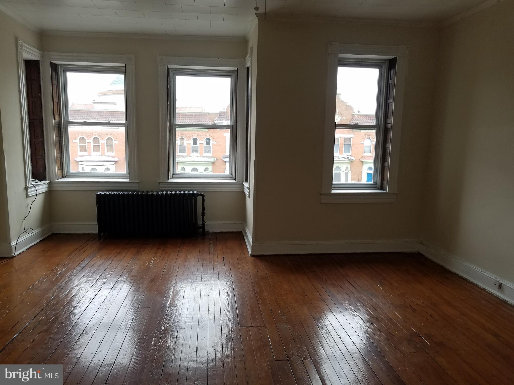 CHARLES VILLAGE - Residential Income