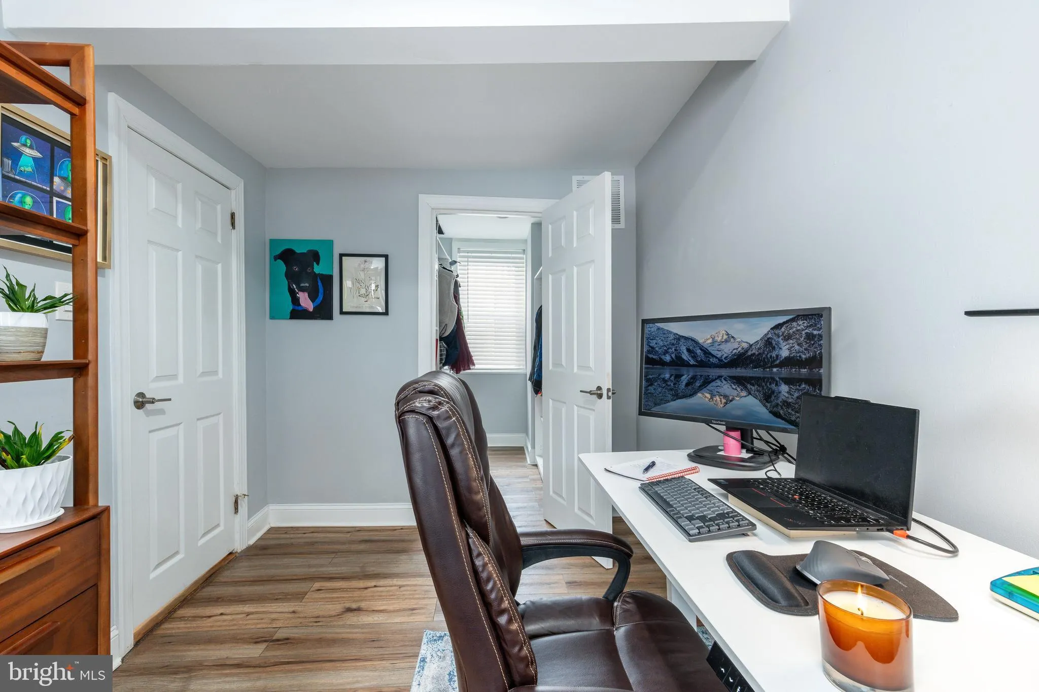 Philadelphia, Pennsylvania 19147, United States, 3 Bedrooms Bedrooms, ,3 BathroomsBathrooms,Residential,Contingent,90937