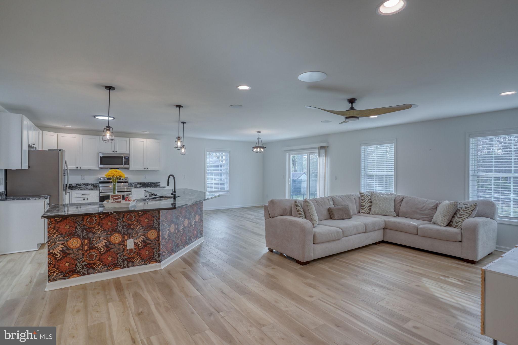 WOODS HAVEN - Residential