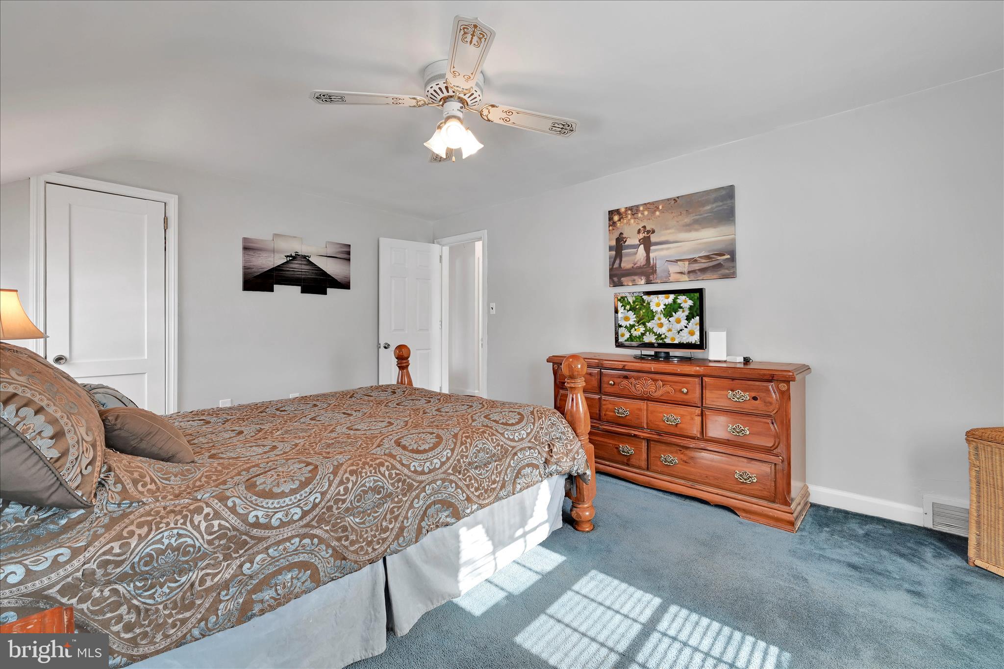 STONEY CREEK - Residential