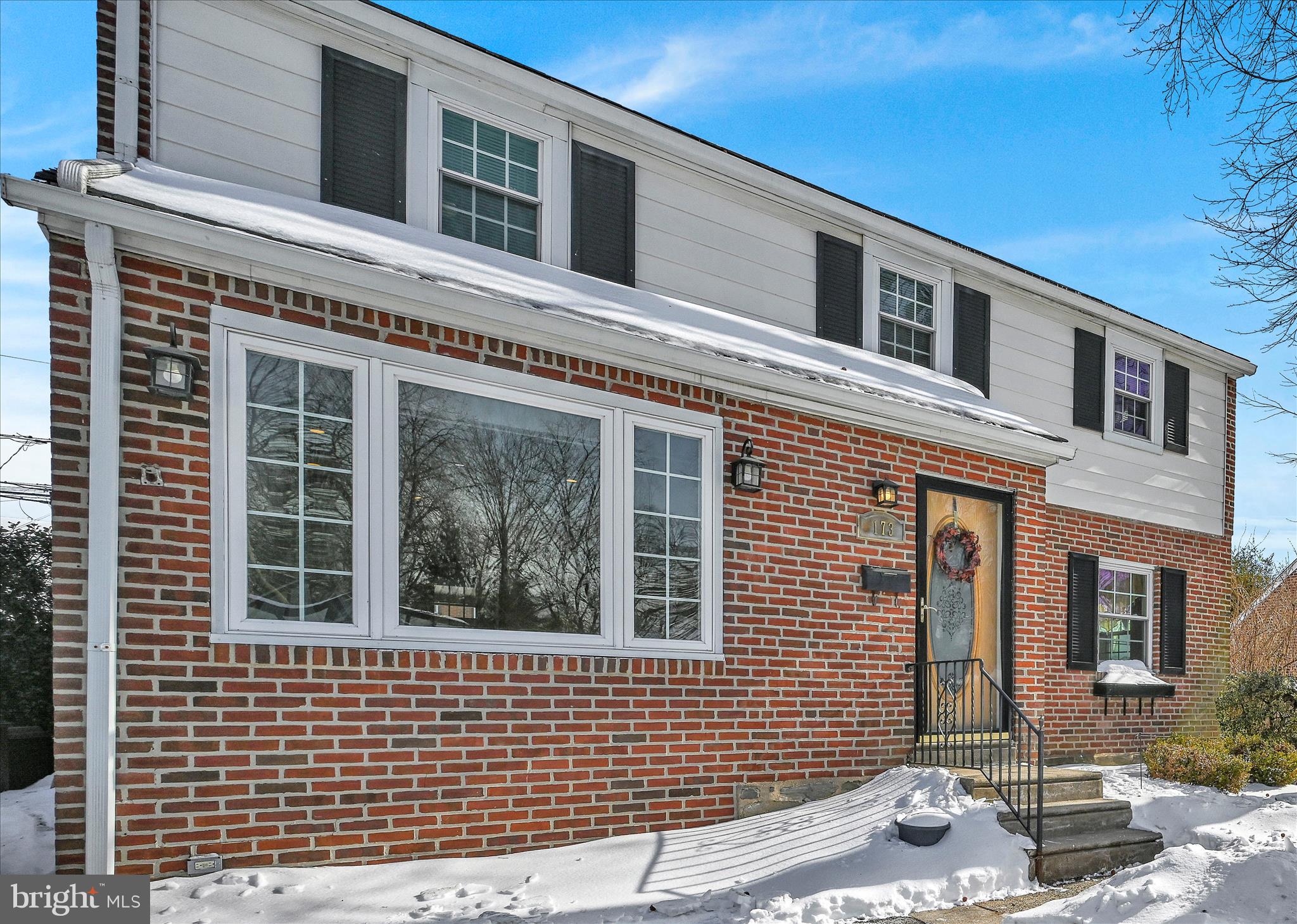 STONEY CREEK - Residential