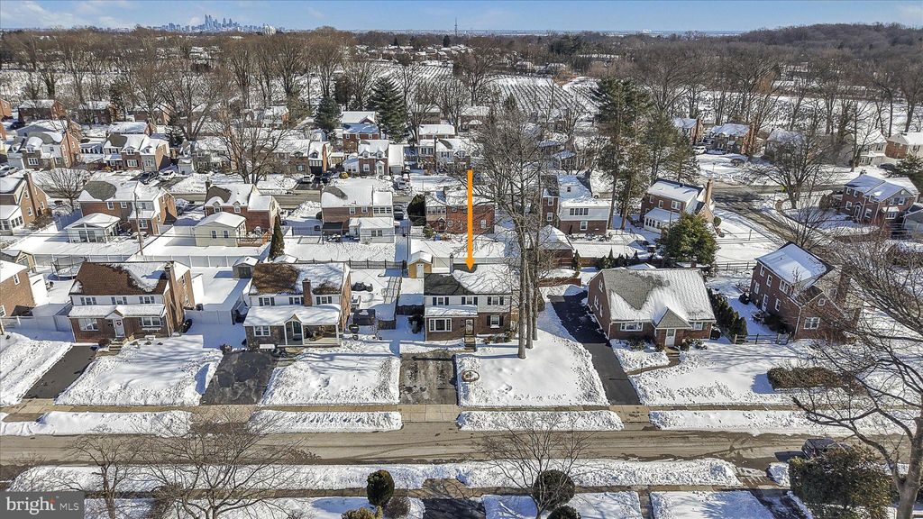 Photo of 173 Rambling Way, SPRINGFIELD, PA 19064 (MLS # PADE2106240)