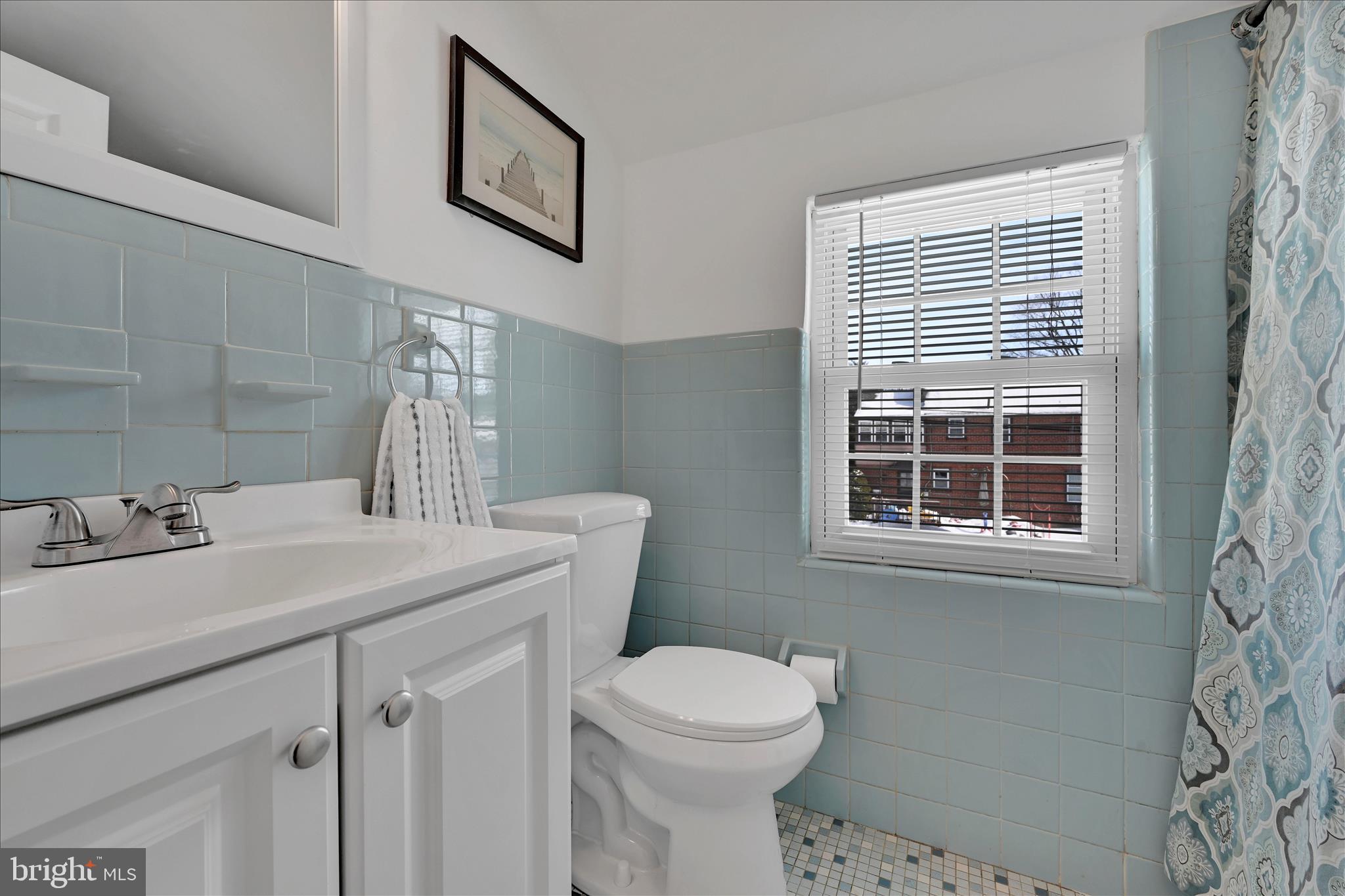 STONEY CREEK - Residential