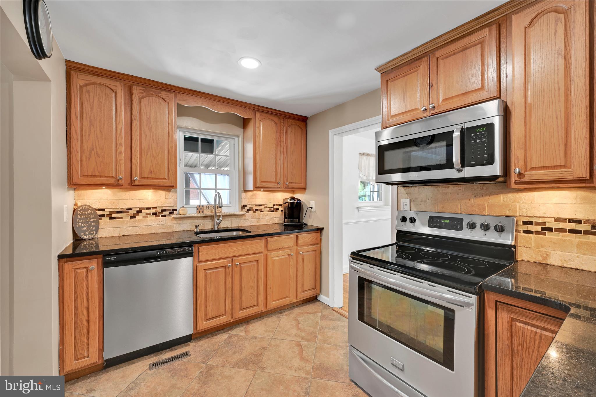 STONEY CREEK - Residential