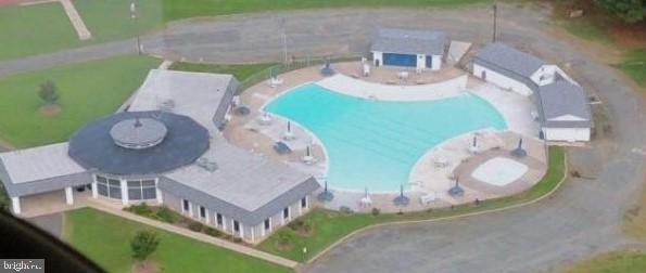 GLEBE HARBOR - Residential