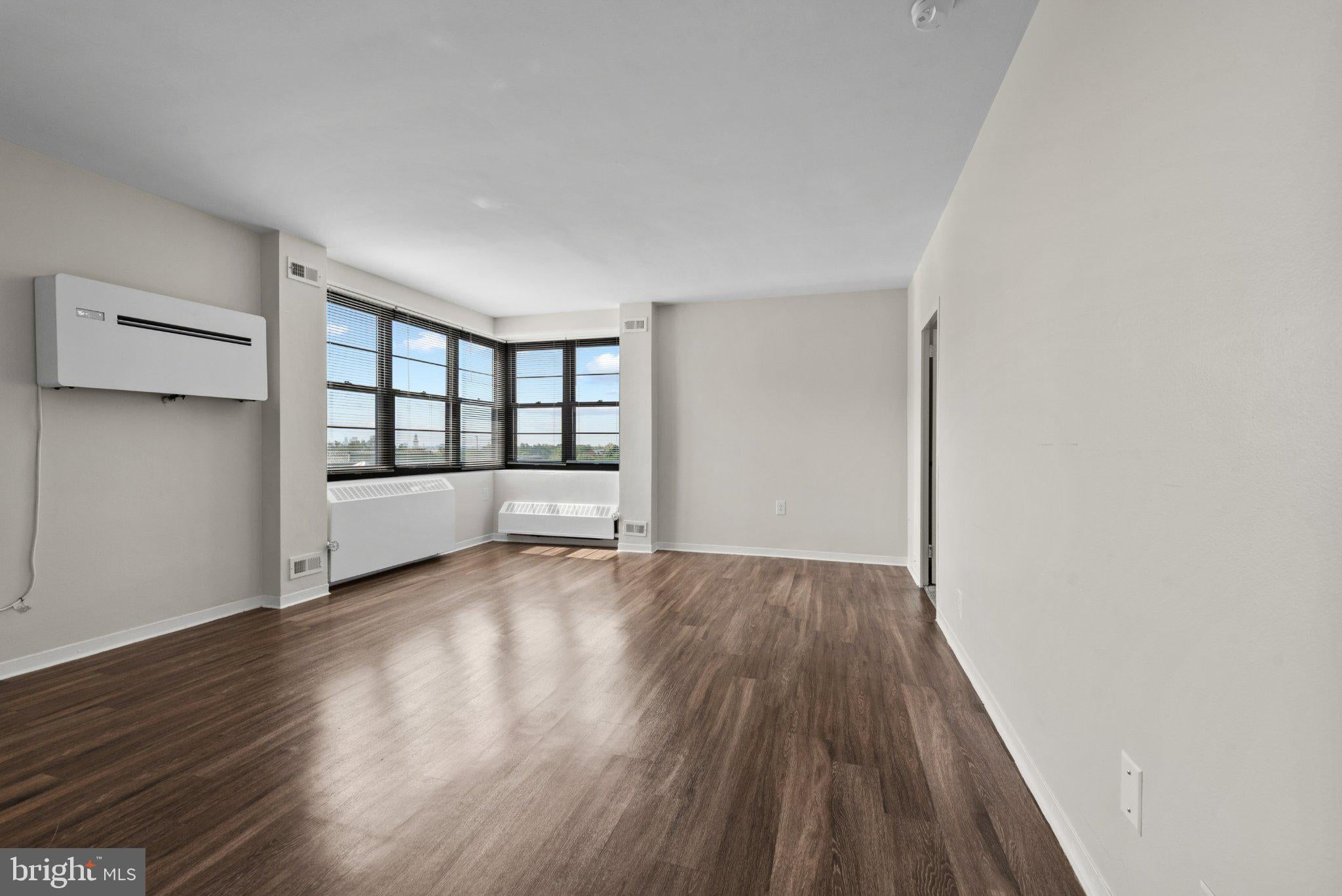 116 W UNIVERSITY PARKWAY 1018