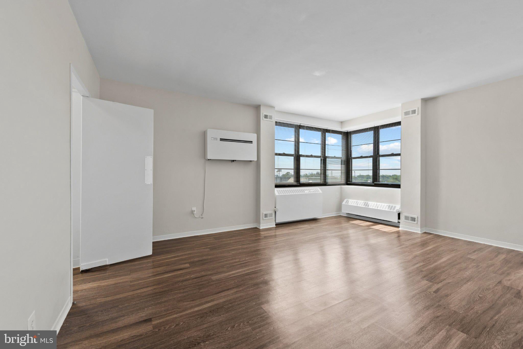 116 W UNIVERSITY PARKWAY 1018